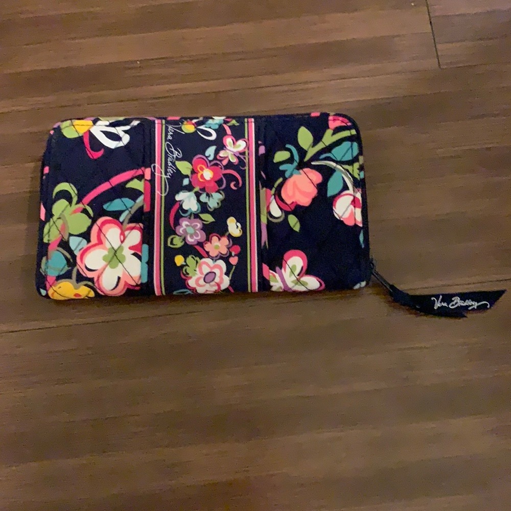 Vera Bradley wallet